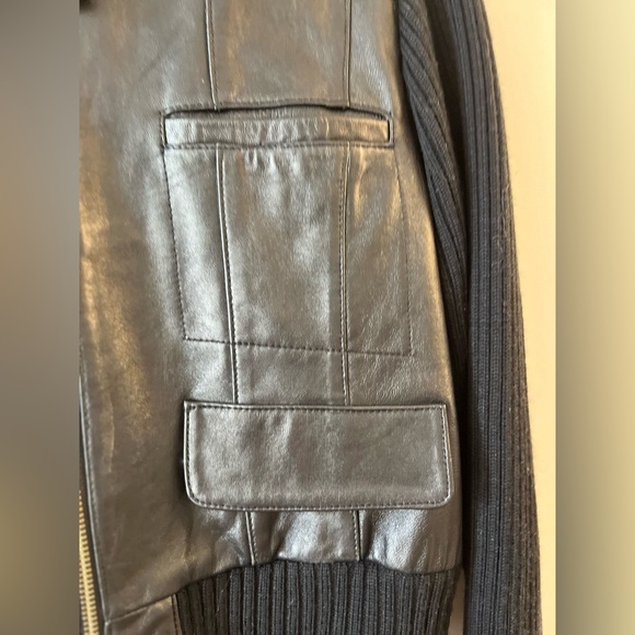 Tristan & Iseut Leather Jacket With Knit Ribbed Sleeves - Picture 15 of 15